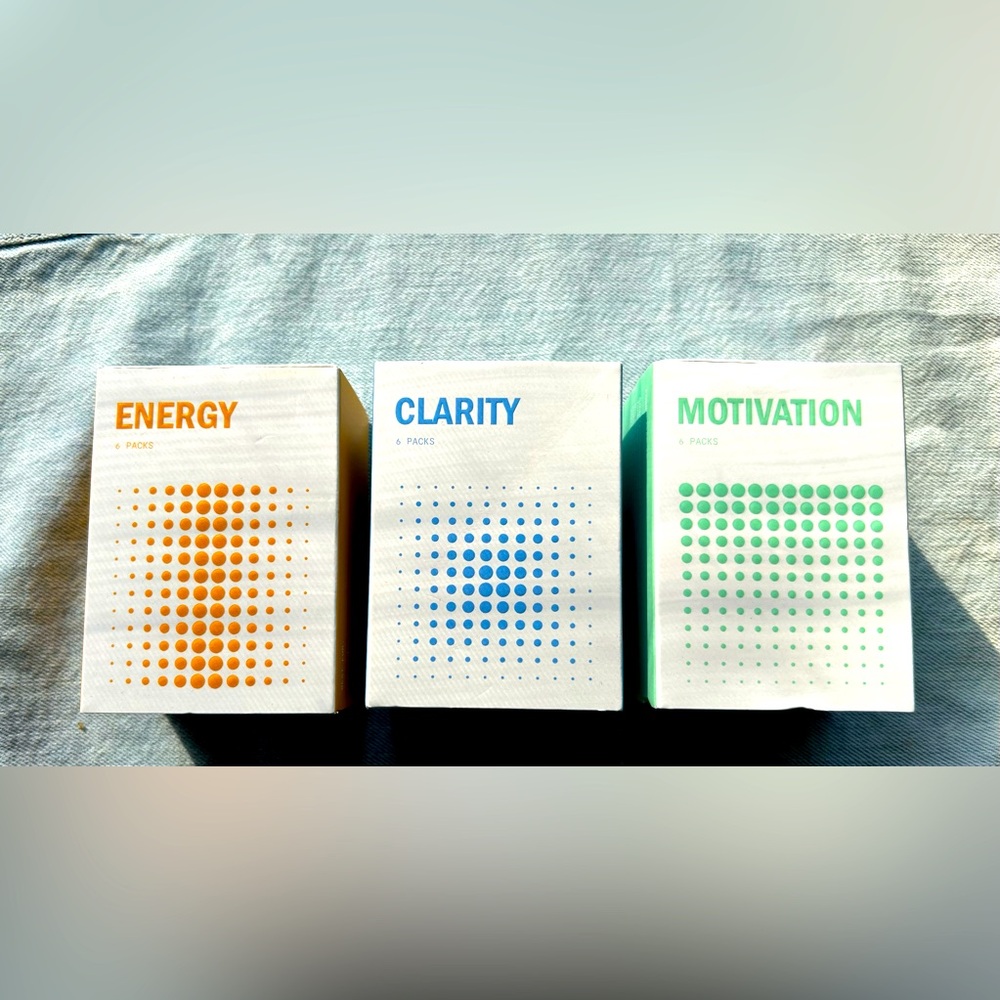 THESIS Supplements: Energy; Clarity; Motivation. 6 packettes in each box